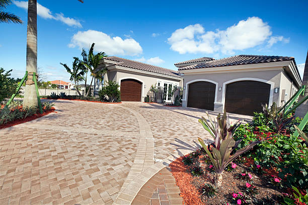 Best Driveway Paving Contractor  in New Hampton, IA
